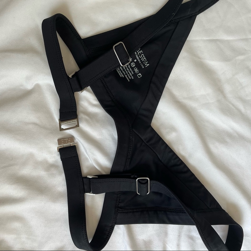 Fae house swim lais top onyx - Picture 8 of 9